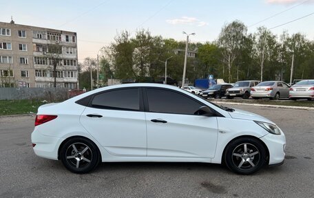 Hyundai Solaris II рестайлинг, 2011 год, 675 000 рублей, 7 фотография
