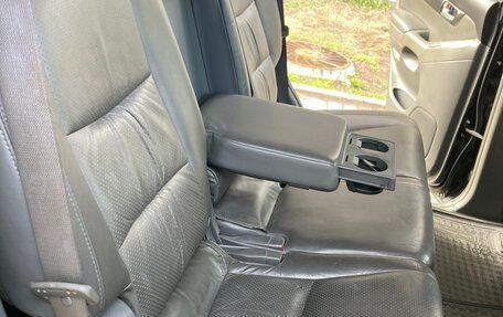 Toyota Land Cruiser Prado 120 рестайлинг, 2008 год, 1 750 000 рублей, 12 фотография
