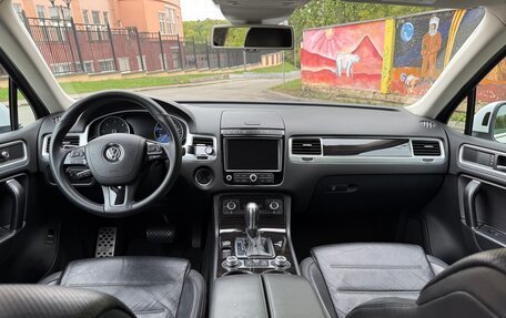 Volkswagen Touareg III, 2015 год, 3 300 000 рублей, 13 фотография