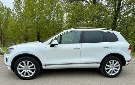 Volkswagen Touareg III, 2015 год, 3 300 000 рублей, 3 фотография