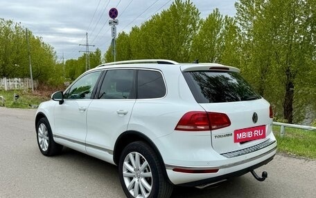 Volkswagen Touareg III, 2015 год, 3 300 000 рублей, 4 фотография