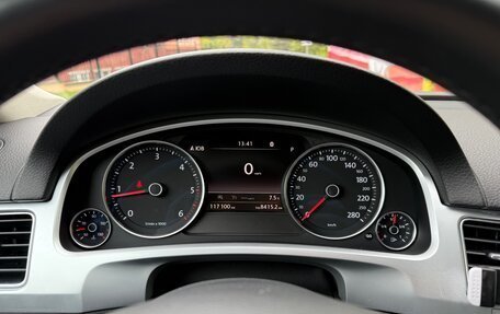Volkswagen Touareg III, 2015 год, 3 300 000 рублей, 15 фотография