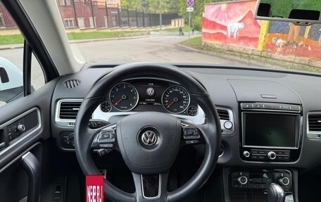 Volkswagen Touareg III, 2015 год, 3 300 000 рублей, 14 фотография