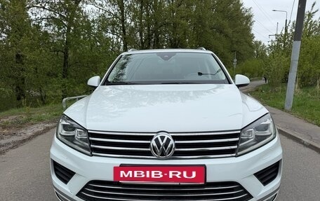 Volkswagen Touareg III, 2015 год, 3 300 000 рублей, 16 фотография