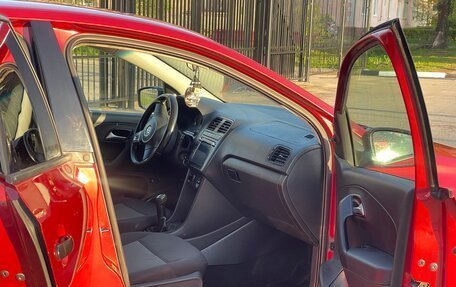 Volkswagen Polo VI (EU Market), 2010 год, 560 000 рублей, 3 фотография