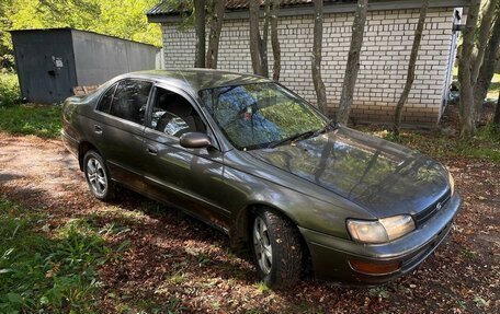 Toyota Corona IX (T190), 1993 год, 150 000 рублей, 2 фотография