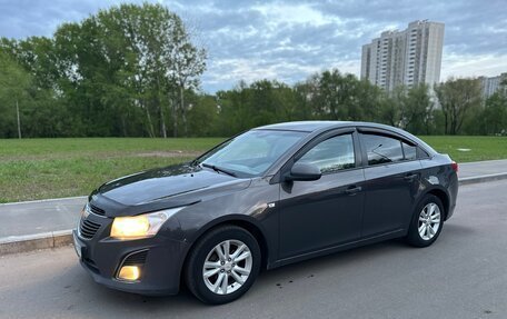 Chevrolet Cruze II, 2012 год, 697 000 рублей, 2 фотография