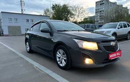 Chevrolet Cruze II, 2012 год, 697 000 рублей, 7 фотография