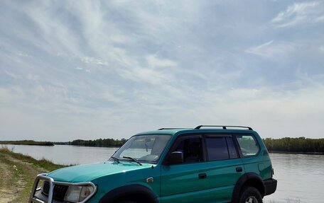Toyota Land Cruiser Prado 90 рестайлинг, 1996 год, 900 000 рублей, 2 фотография