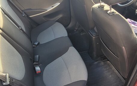 Hyundai Solaris II рестайлинг, 2012 год, 699 000 рублей, 7 фотография