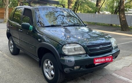 Chevrolet Niva I рестайлинг, 2004 год, 310 000 рублей, 3 фотография