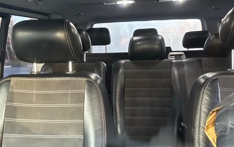 Volkswagen Caravelle T6 рестайлинг, 2016 год, 3 140 000 рублей, 21 фотография
