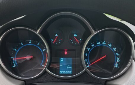 Chevrolet Cruze II, 2012 год, 970 000 рублей, 10 фотография