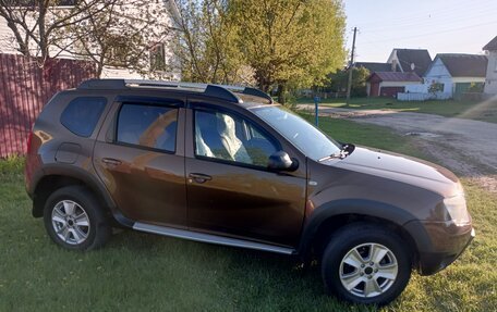 Renault Duster I рестайлинг, 2013 год, 850 000 рублей, 2 фотография