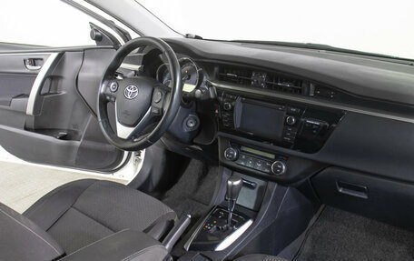 Toyota Corolla, 2013 год, 1 197 000 рублей, 10 фотография