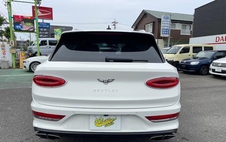 Bentley Bentayga I, 2022 год, 19 865 000 рублей, 8 фотография