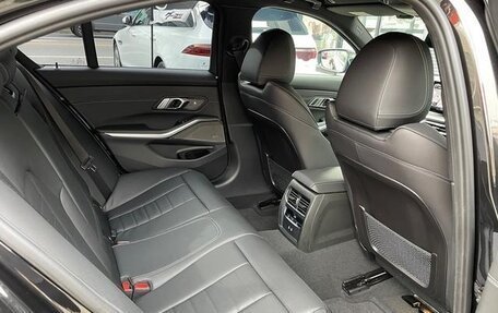 BMW 3 серия, 2022 год, 5 135 000 рублей, 14 фотография