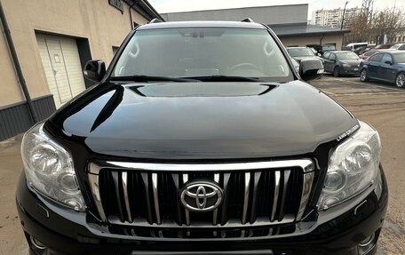 Toyota Land Cruiser Prado 150 рестайлинг 2, 2010 год, 3 250 000 рублей, 6 фотография