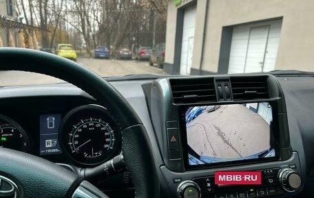 Toyota Land Cruiser Prado 150 рестайлинг 2, 2010 год, 3 250 000 рублей, 14 фотография