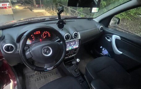 Renault Sandero I, 2014 год, 850 000 рублей, 9 фотография
