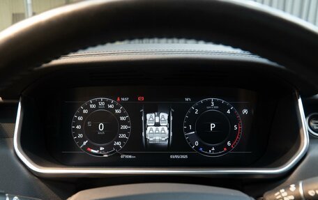 Land Rover Range Rover IV рестайлинг, 2018 год, 7 459 000 рублей, 26 фотография