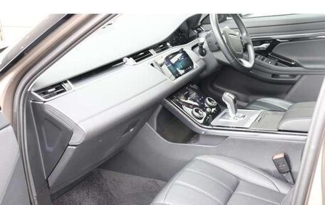 Land Rover Range Rover Evoque II, 2022 год, 3 770 000 рублей, 8 фотография