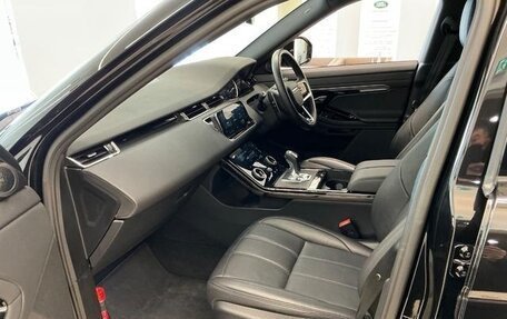 Land Rover Range Rover Evoque II, 2022 год, 4 230 000 рублей, 10 фотография