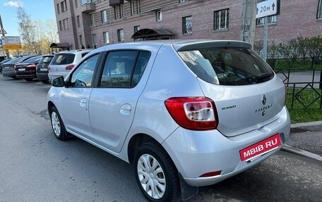 Renault Sandero II рестайлинг, 2014 год, 690 000 рублей, 2 фотография