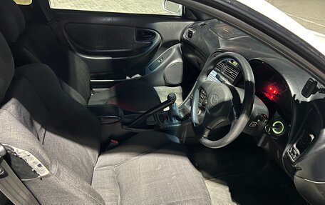 Toyota Celica VII рестайлинг, 1997 год, 550 000 рублей, 8 фотография