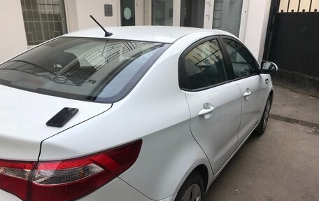 KIA Rio III рестайлинг, 2011 год, 730 000 рублей, 3 фотография