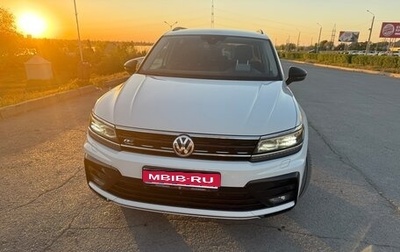 Volkswagen Tiguan II, 2019 год, 2 700 000 рублей, 1 фотография