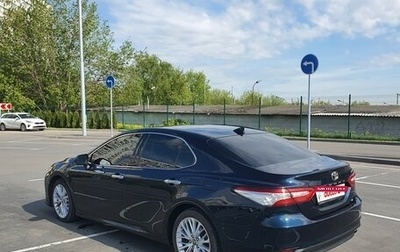 Toyota Camry, 2018 год, 3 250 000 рублей, 1 фотография