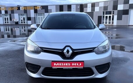 Renault Fluence I, 2013 год, 690 000 рублей, 2 фотография