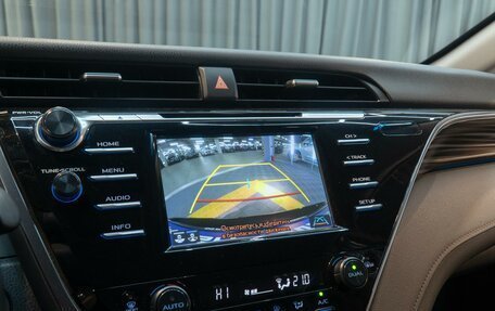 Toyota Camry, 2019 год, 3 195 000 рублей, 13 фотография