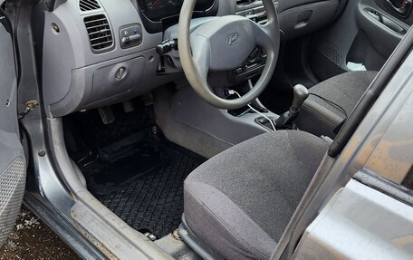 Hyundai Accent II, 2005 год, 385 000 рублей, 6 фотография