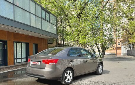 KIA Cerato III, 2010 год, 900 000 рублей, 4 фотография