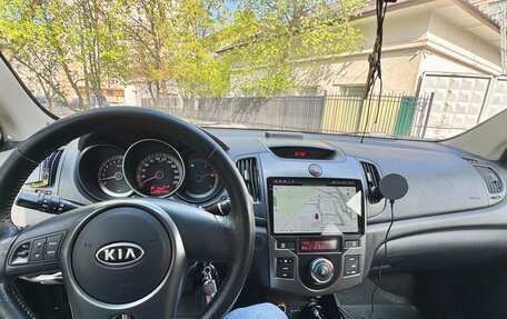 KIA Cerato III, 2010 год, 900 000 рублей, 9 фотография