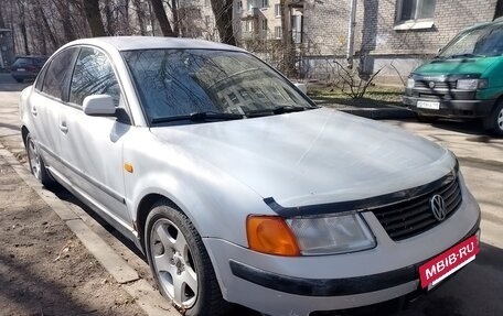Volkswagen Passat B5+ рестайлинг, 1997 год, 250 000 рублей, 2 фотография
