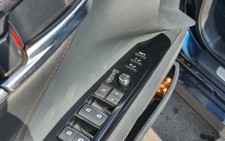 Toyota Camry, 2018 год, 3 250 000 рублей, 3 фотография