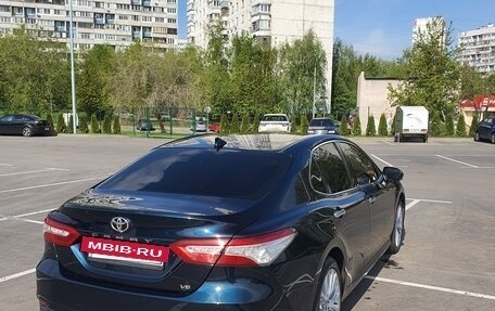 Toyota Camry, 2018 год, 3 250 000 рублей, 12 фотография
