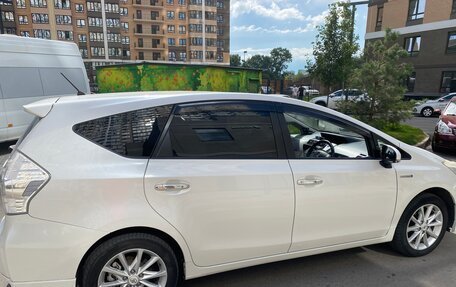 Toyota Prius Alpha I (ZVW40/41), 2011 год, 1 150 000 рублей, 5 фотография