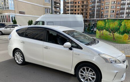 Toyota Prius Alpha I (ZVW40/41), 2011 год, 1 150 000 рублей, 6 фотография