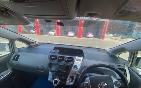 Toyota Prius Alpha I (ZVW40/41), 2011 год, 1 150 000 рублей, 7 фотография