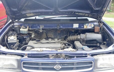 Nissan Prairie III, 1996 год, 250 000 рублей, 9 фотография