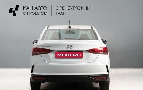 Hyundai Solaris II рестайлинг, 2021 год, 1 600 000 рублей, 6 фотография