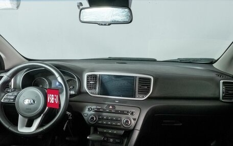 KIA Sportage IV рестайлинг, 2021 год, 2 000 000 рублей, 9 фотография