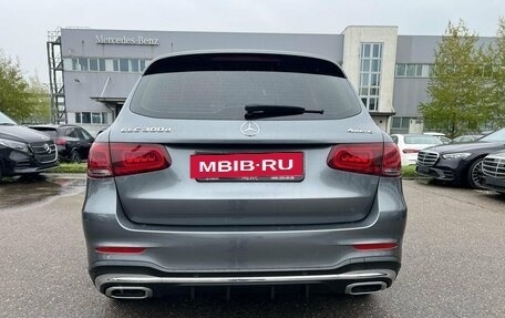 Mercedes-Benz GLC, 2021 год, 5 170 000 рублей, 8 фотография