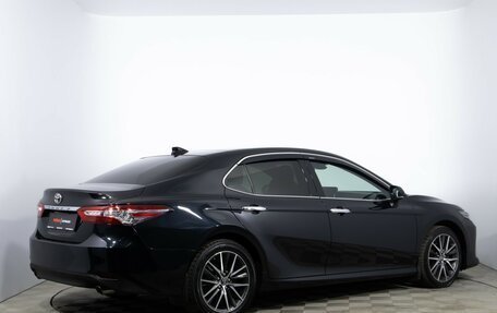 Toyota Camry, 2023 год, 3 790 000 рублей, 5 фотография