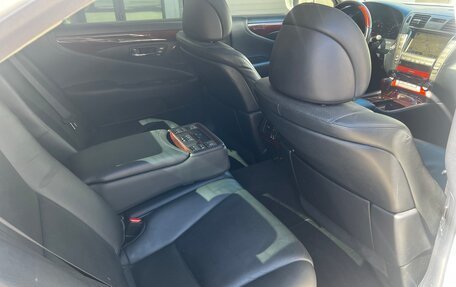 Lexus LS IV, 2008 год, 2 000 000 рублей, 20 фотография