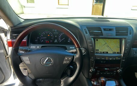 Lexus LS IV, 2008 год, 2 000 000 рублей, 15 фотография